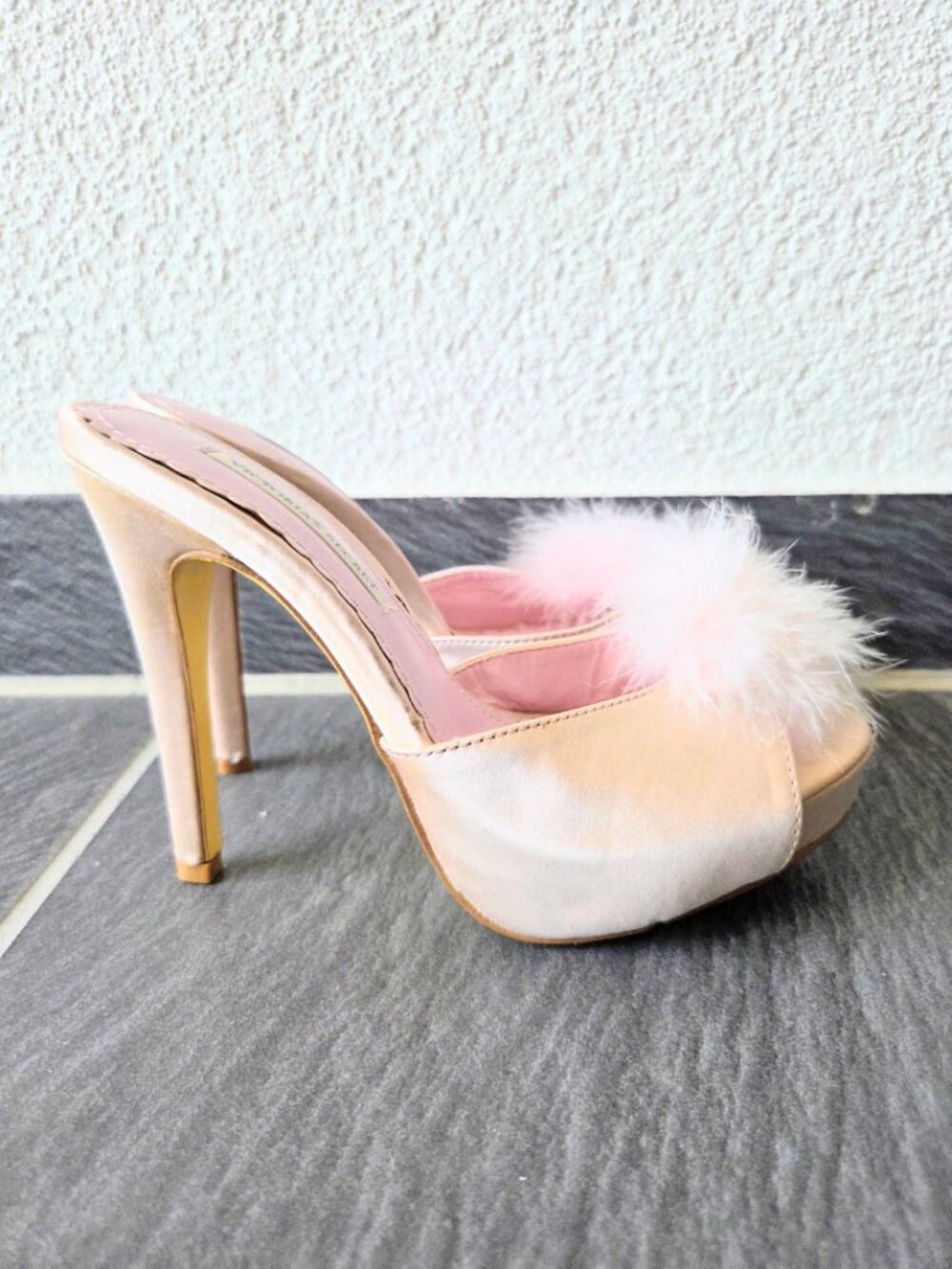 Victoria's Secret Ballet Pink Satin Open Toe Fluffy Pom Pom High Heel Pump Small
